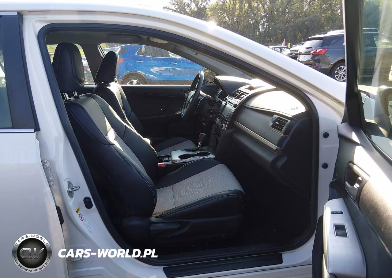 2014 Toyota Camry Se VIN:4T1BF1FK0EU460888 - 5