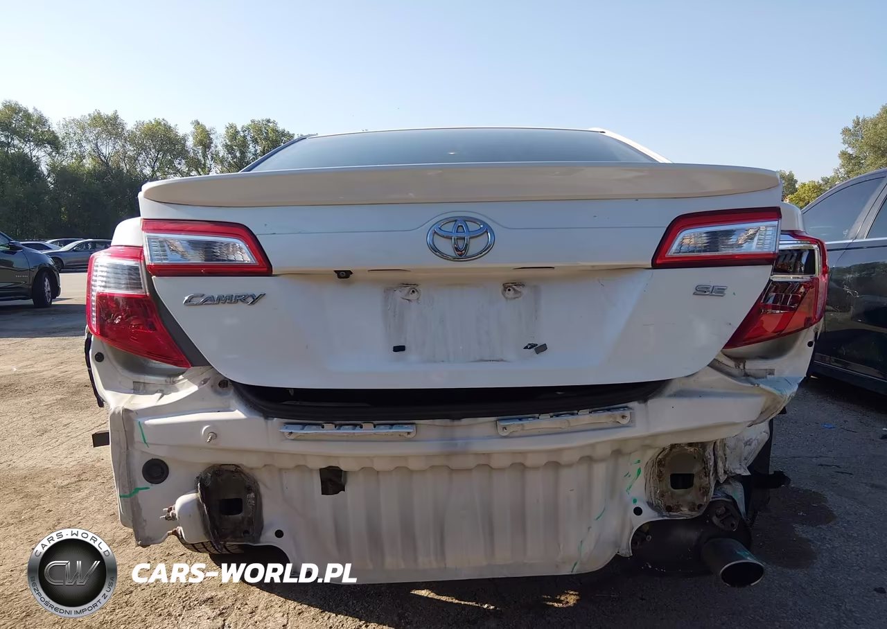 2014 Toyota Camry Se VIN:4T1BF1FK0EU460888 - 6