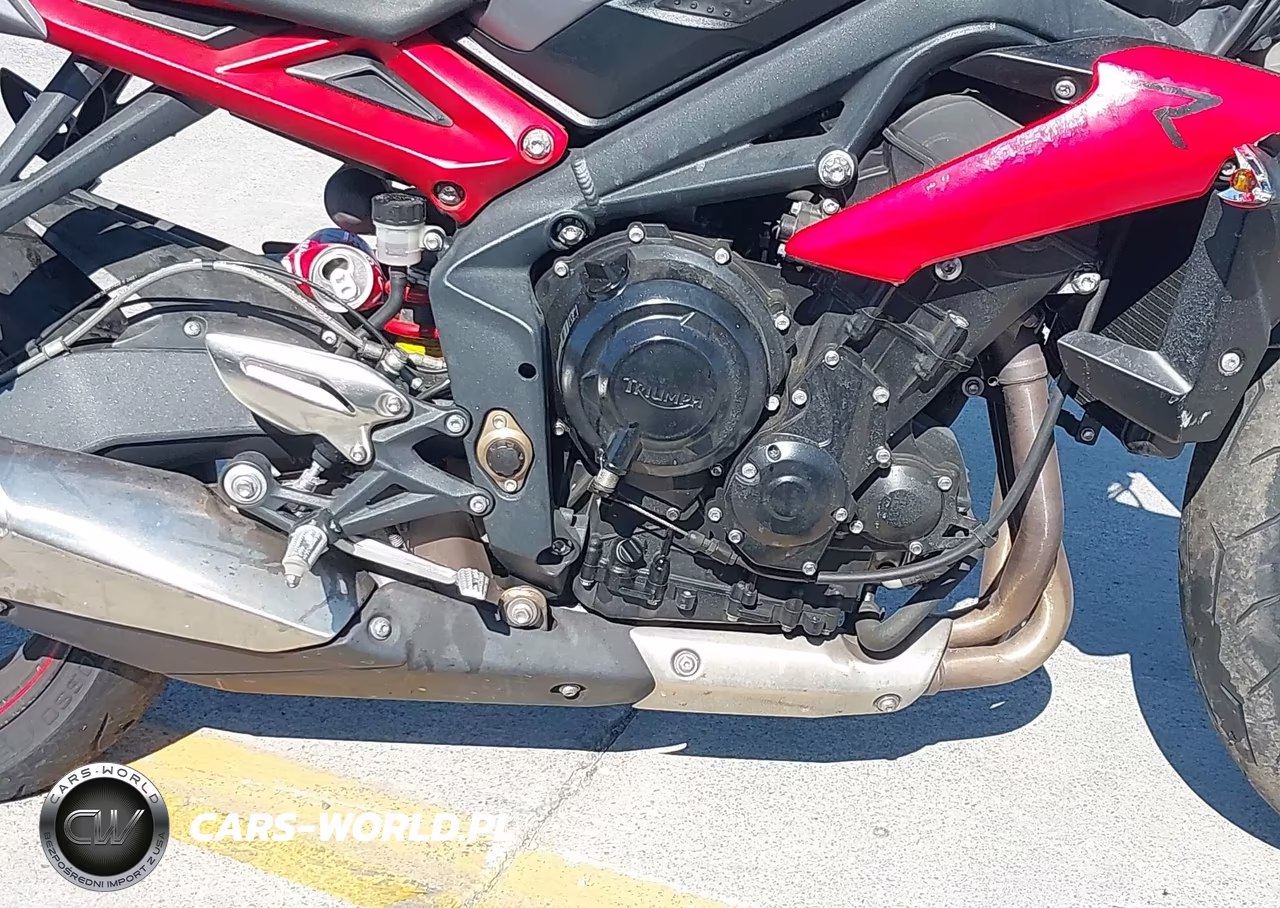 2015 Triumph Motorcycle Street Triple R VIN:SMTL03NE9FT709375 - 8