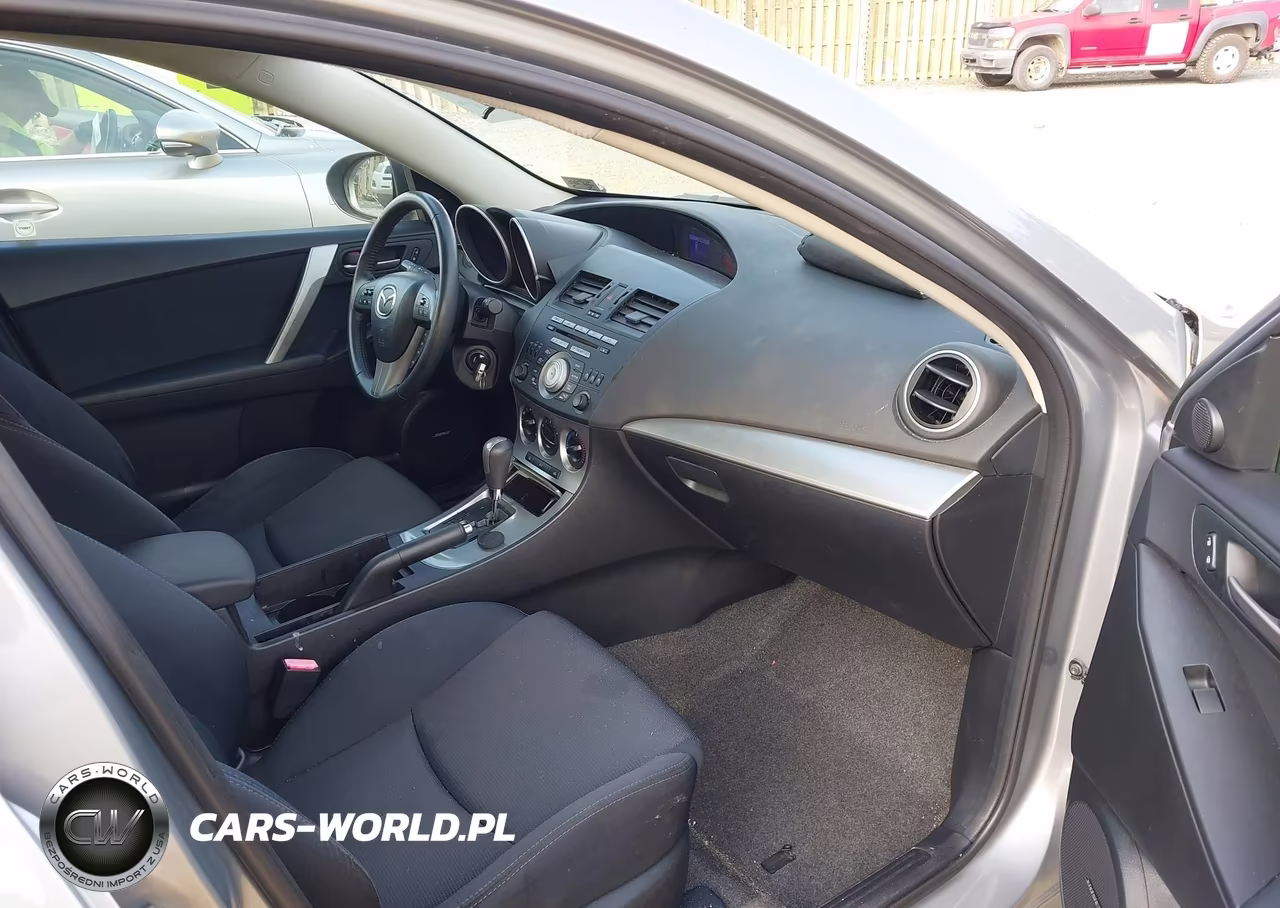 2011 Mazda Mazda3 S Sport VIN:JM1BL1K5XB1497411 - 5
