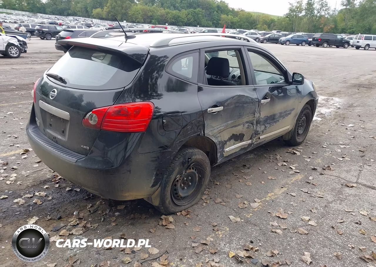 2015 Nissan Rogue Select S VIN:JN8AS5MV7FW762365 - 4