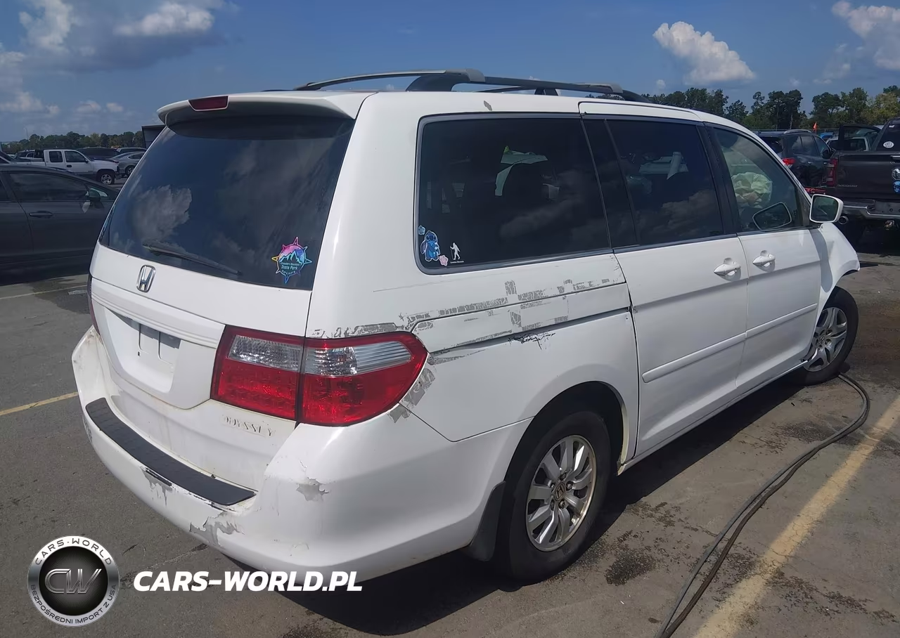 2005 Honda Odyssey Ex-L VIN:5FNRL38705B107267 - 4
