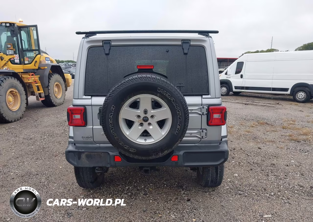 2019 Jeep Wrangler Unlimited Sahara VIN:1C4HJXEG6KW633648 - 16