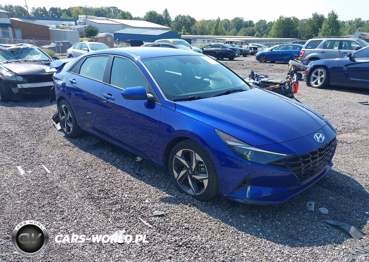 2023 Hyundai Elantra Sel