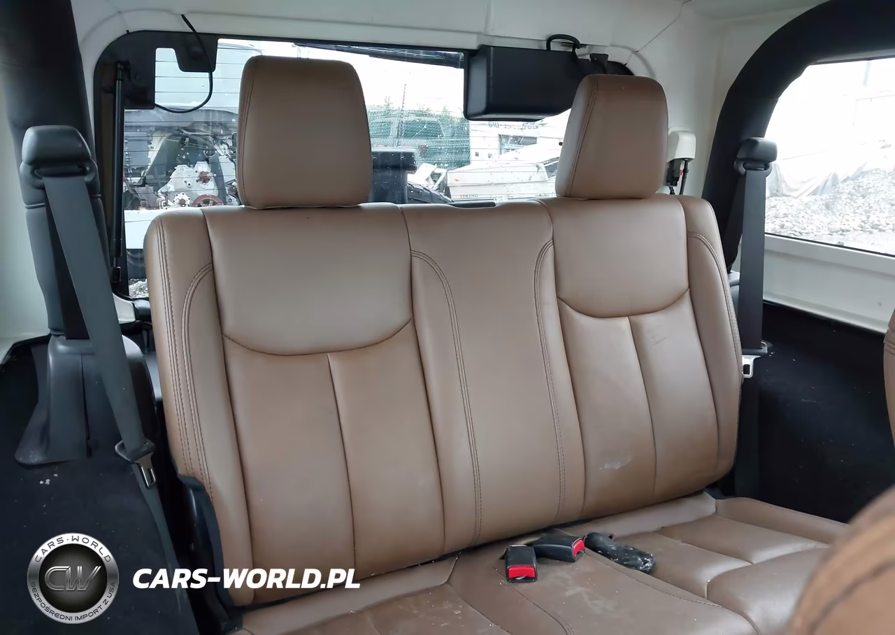 2014 Jeep Wrangler Sahara VIN:1C4GJWBG4EL271867 - 8