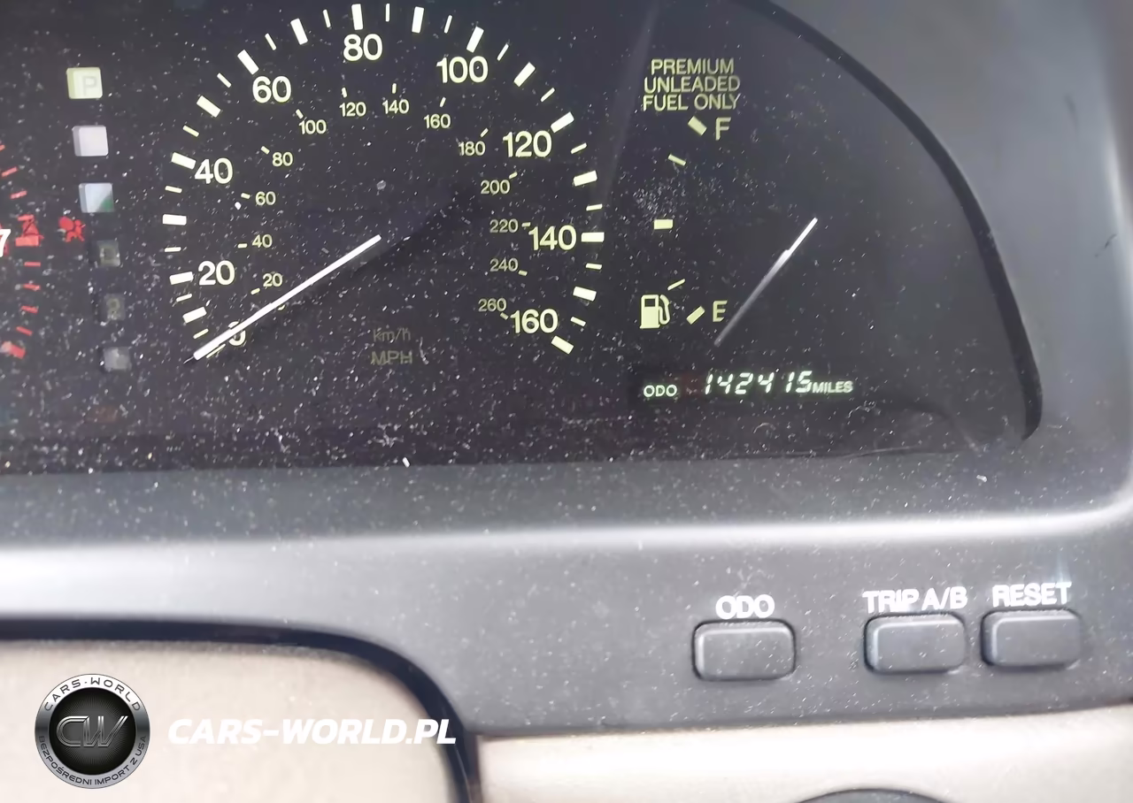 1994 Lexus Ls 400 VIN:JT8UF11E6R0206130 - 15