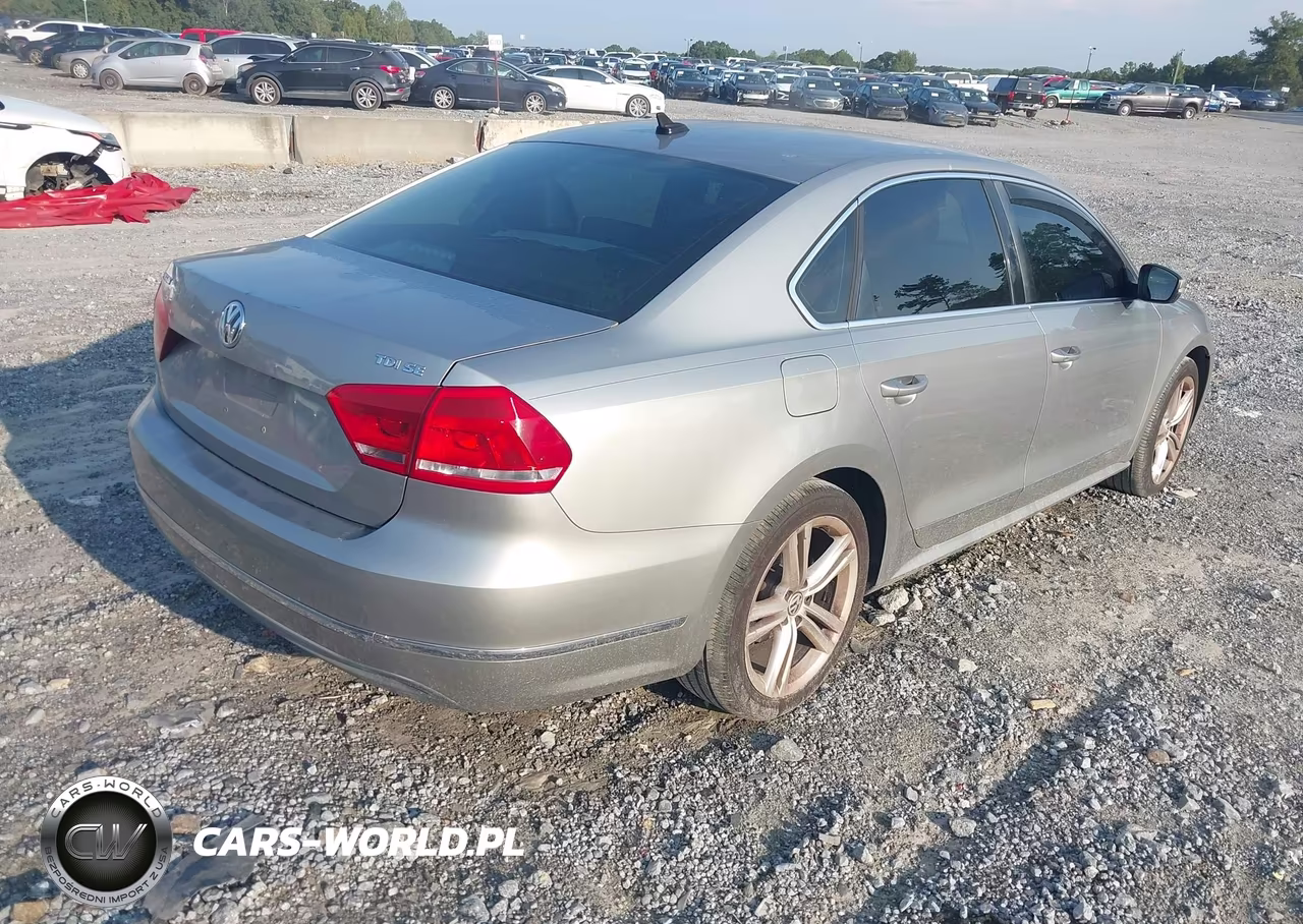 2014 Volkswagen Passat 2.0L Tdi Se VIN:1VWBN7A34EC085682 - 4