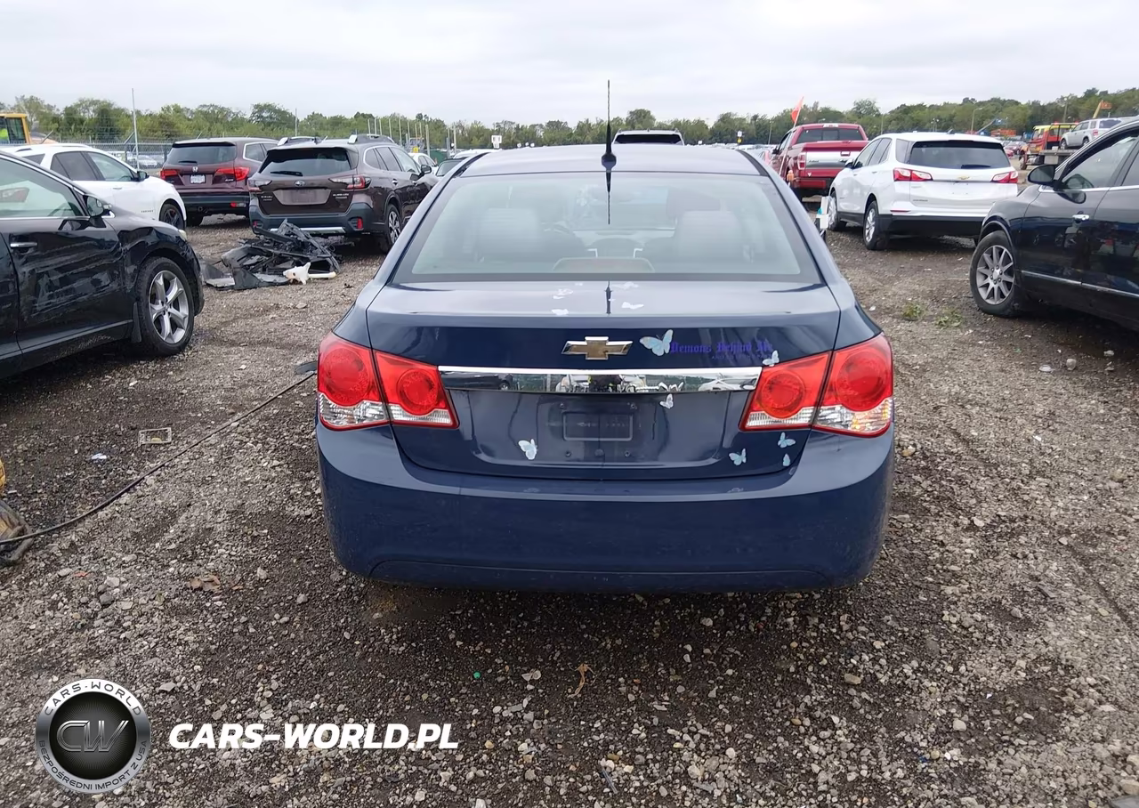 2014 Chevrolet Cruze Ls Manual VIN:1G1PB5SHXE7201727 - 16