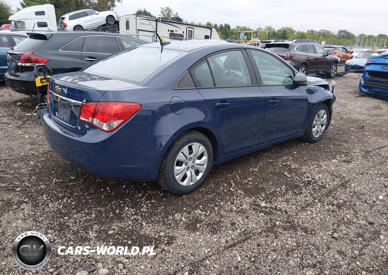 2014 Chevrolet Cruze Ls Manual VIN:1G1PB5SHXE7201727 - 4