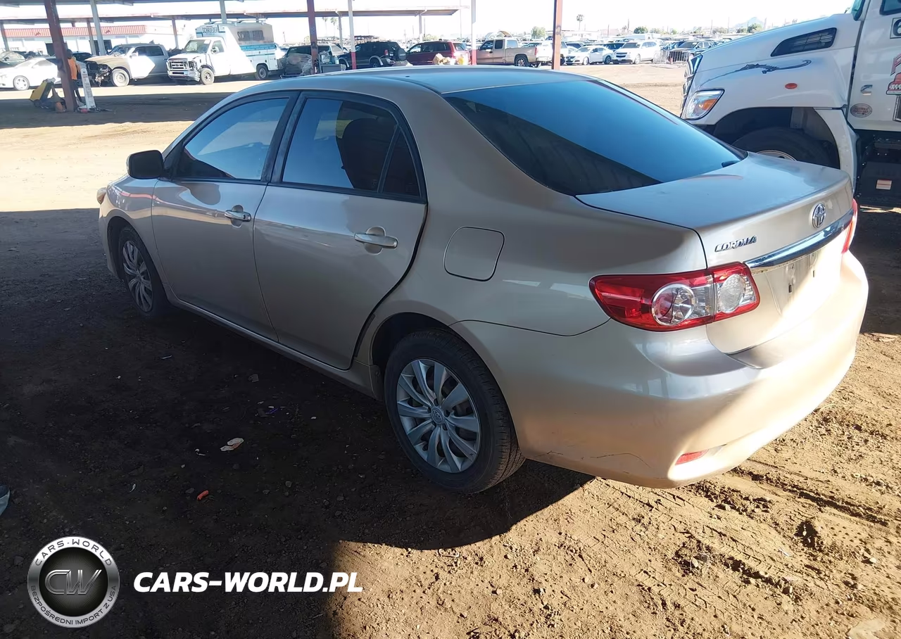 2012 Toyota Corolla Le VIN:JTDBU4EE8C9171359 - 3