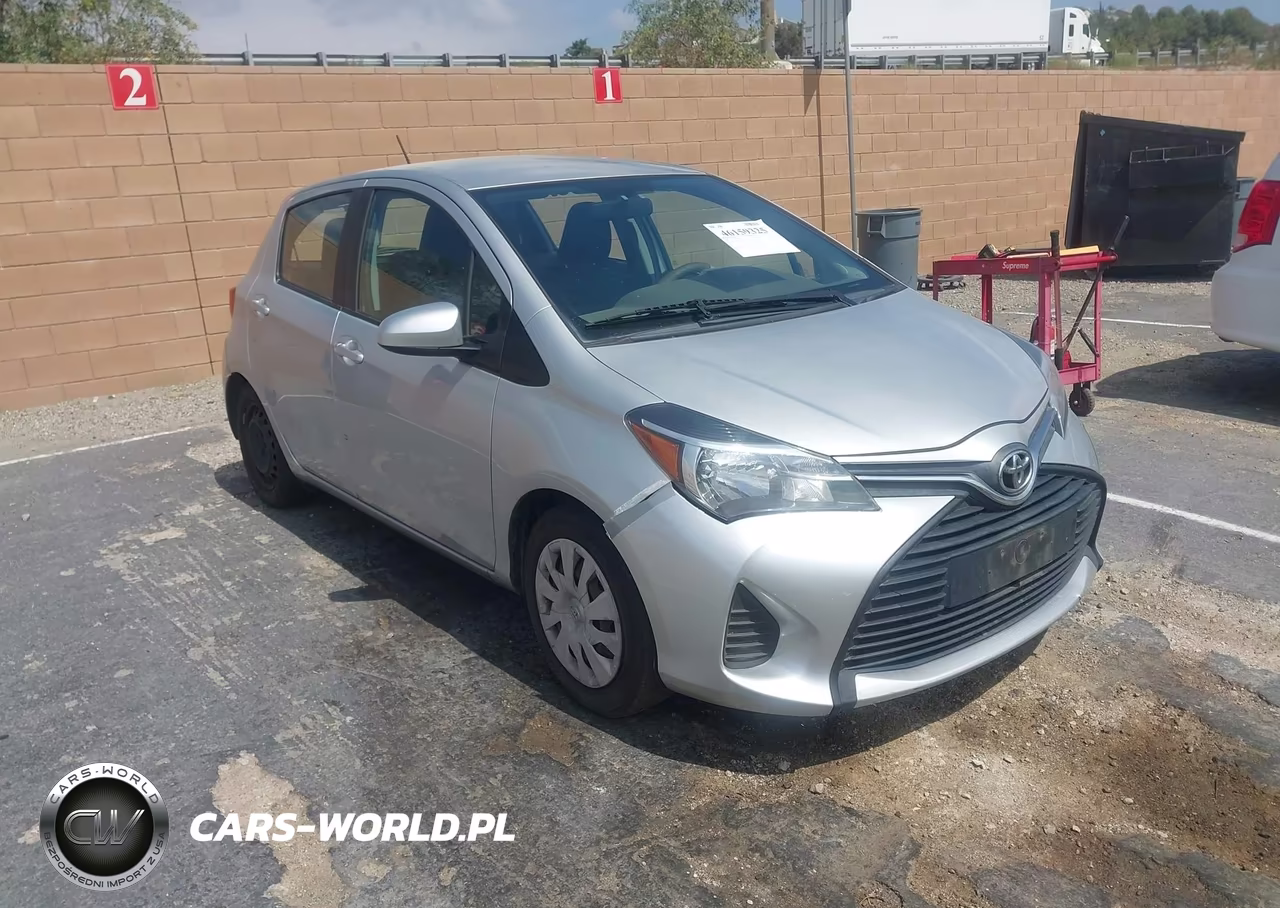 2015 Toyota Yaris L