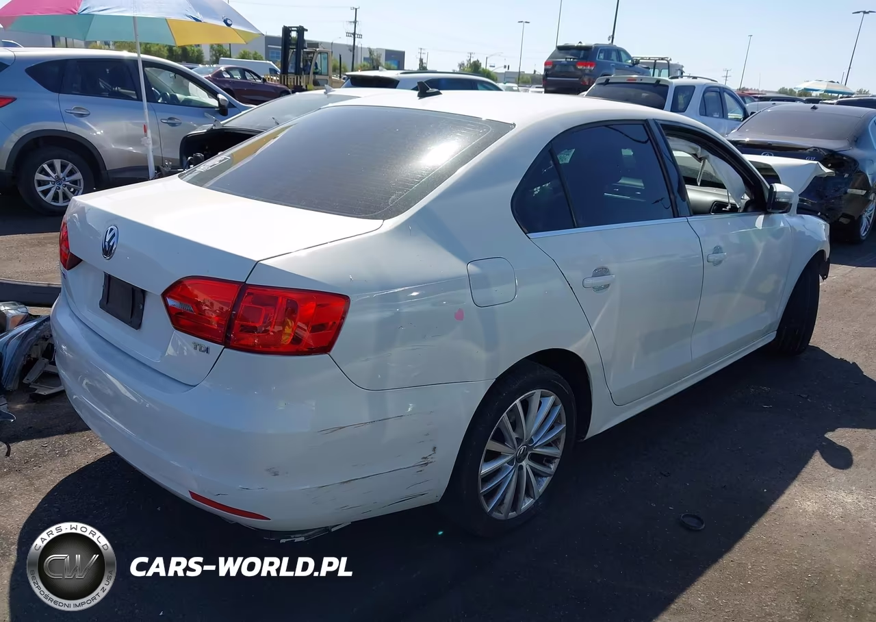 2013 Volkswagen Jetta 2.0L Tdi VIN:3VWLL7AJ9DM275595 - 4