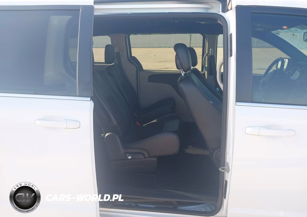 2019 Dodge Grand Caravan Sxt VIN:2C4RDGCG3KR741054 - 8