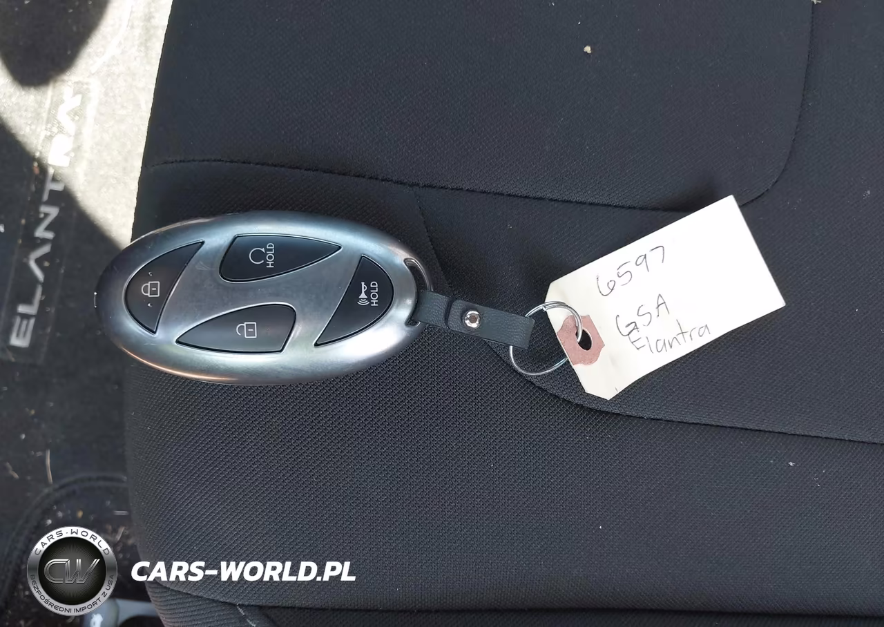 2025 Hyundai Elantra Hybrid Blue VIN:KMHLM4DJXSU170613 - 11