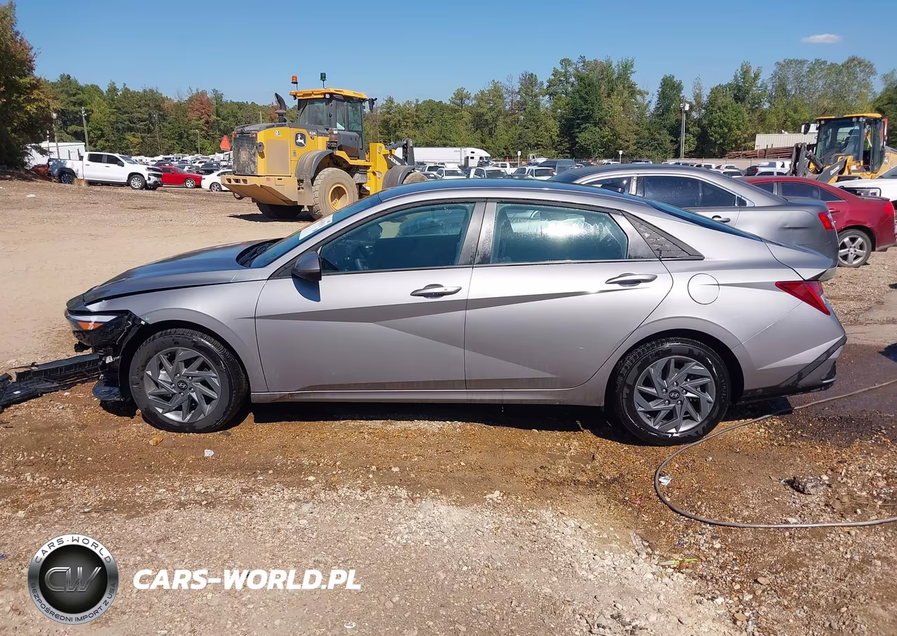 2025 Hyundai Elantra Hybrid Blue VIN:KMHLM4DJXSU170613 - 17