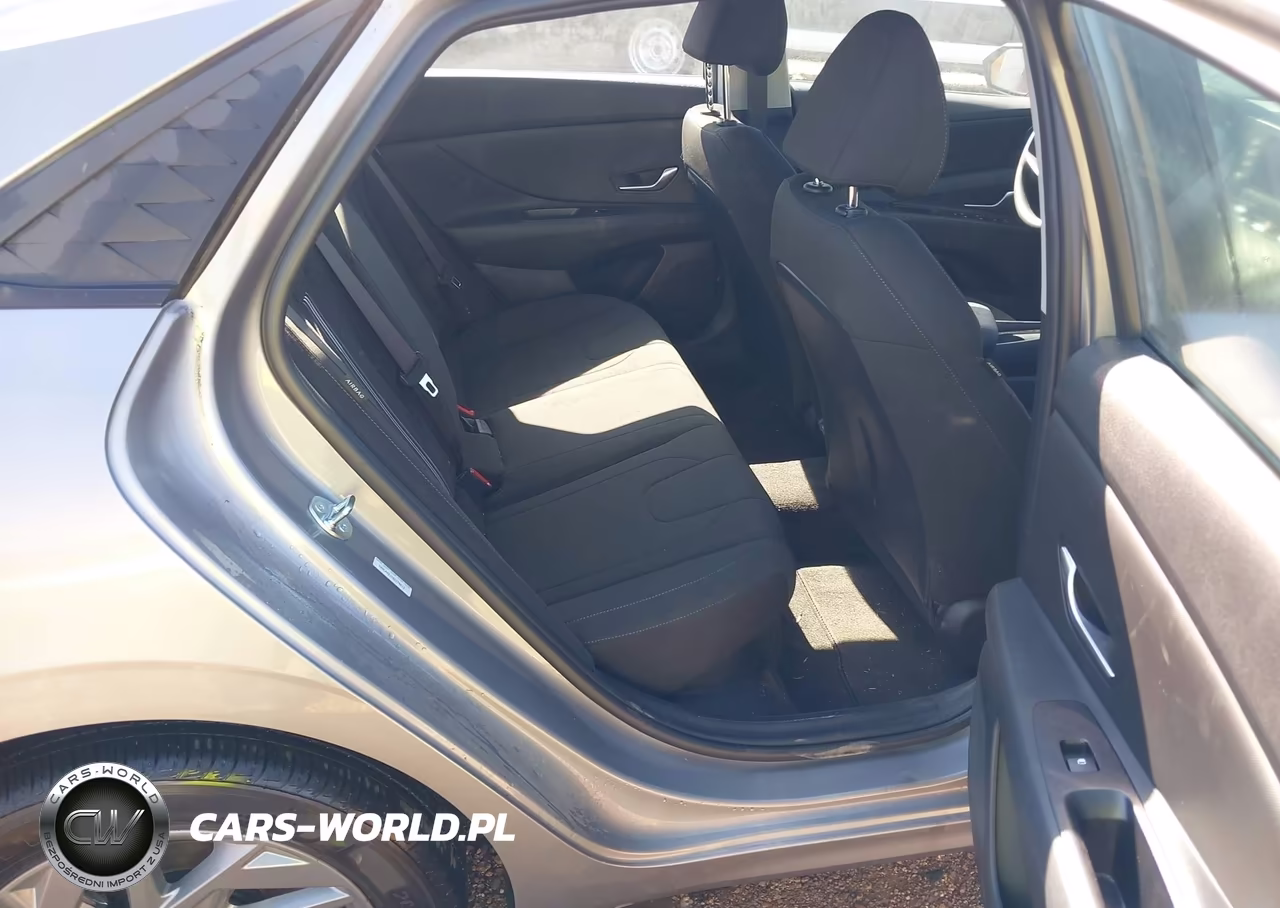 2025 Hyundai Elantra Hybrid Blue VIN:KMHLM4DJXSU170613 - 8