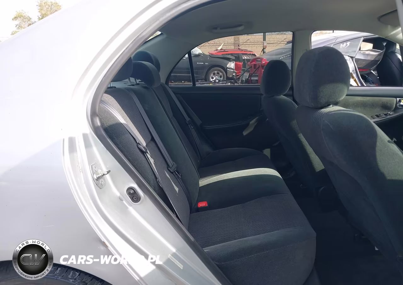 2008 Toyota Corolla S VIN:1NXBR32E48Z036170 - 8