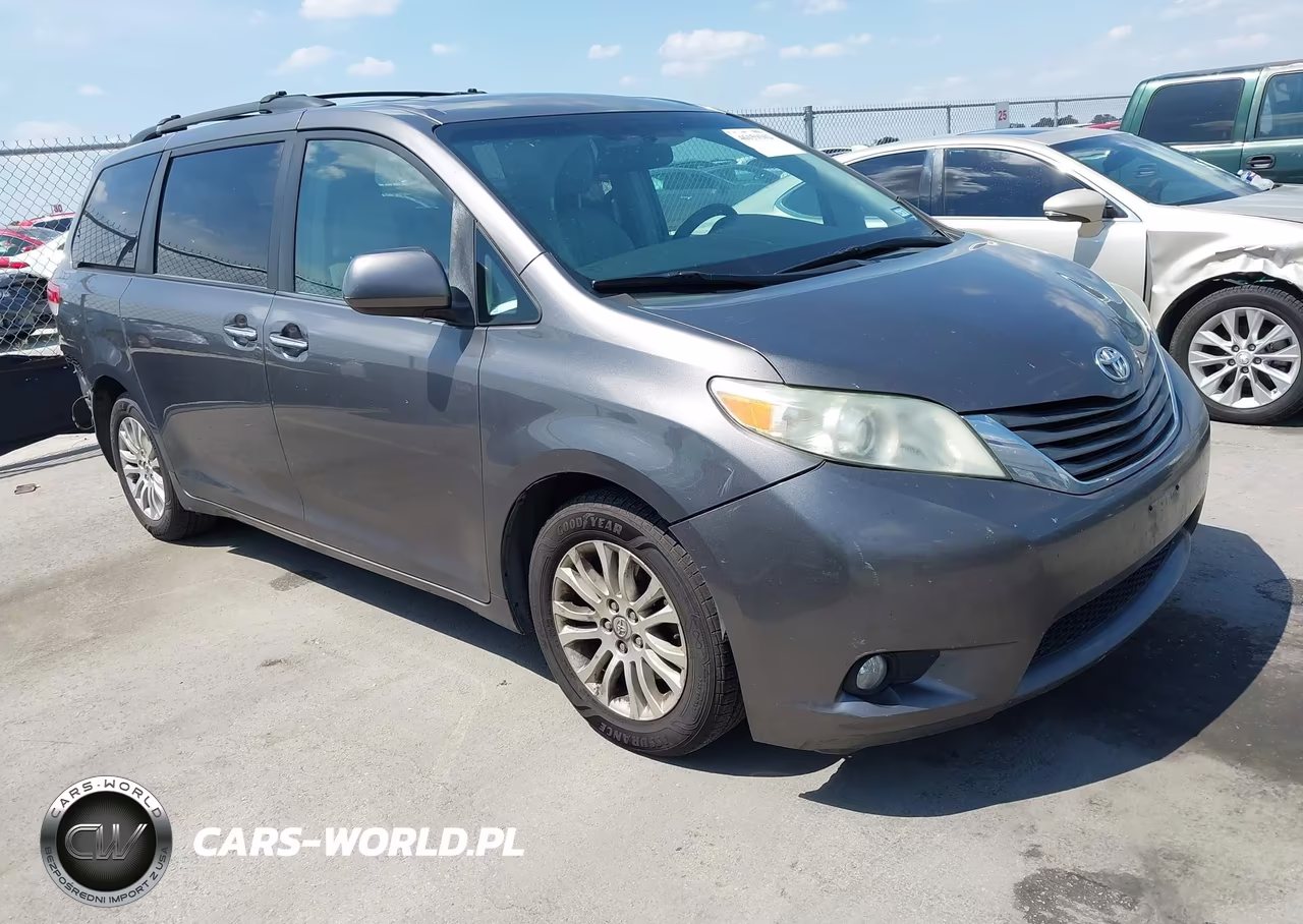 2011 Toyota Sienna Xle V6