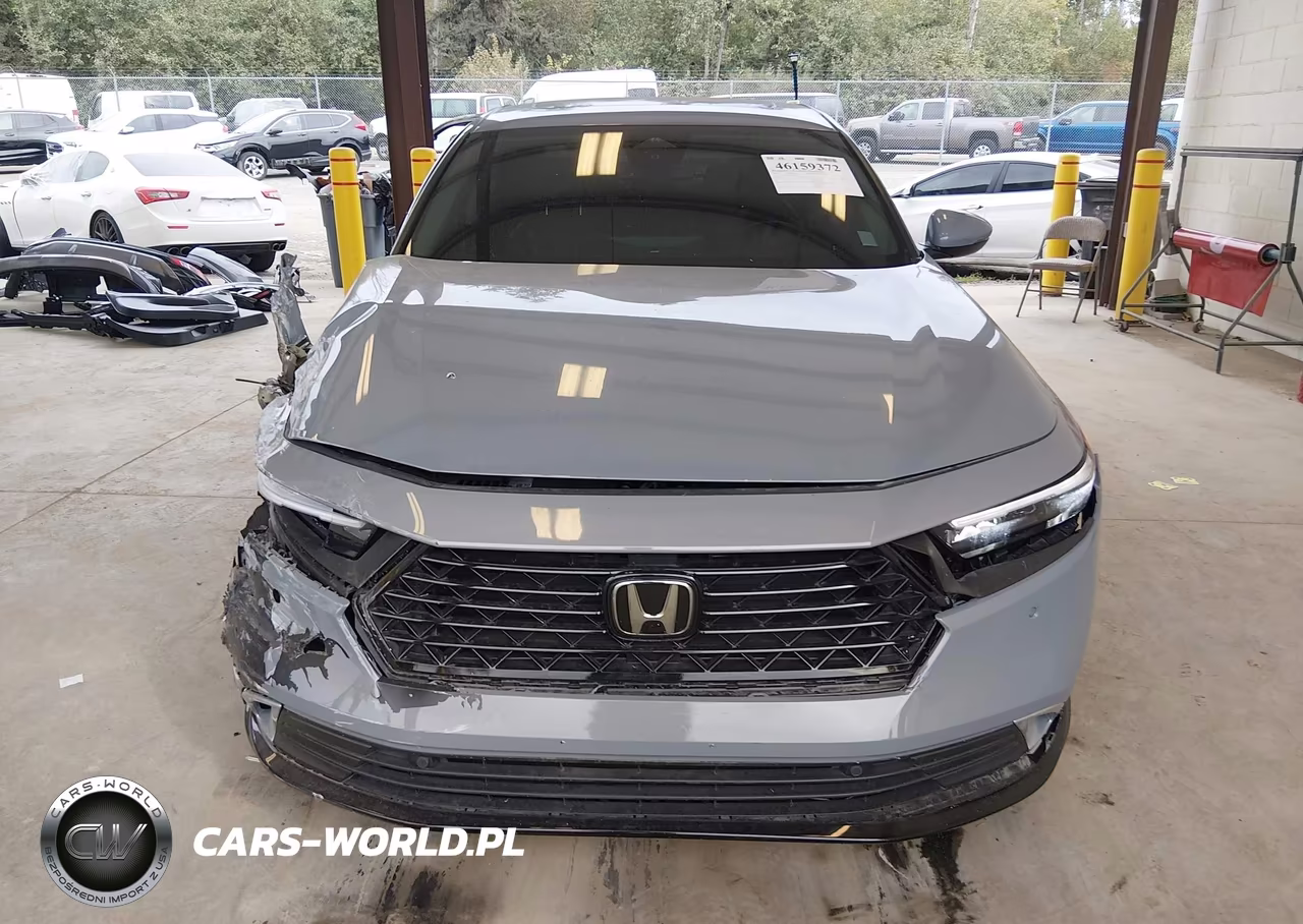 2025 Honda Accord Hybrid Touring VIN:1HGCY2F84SA002136 - 13
