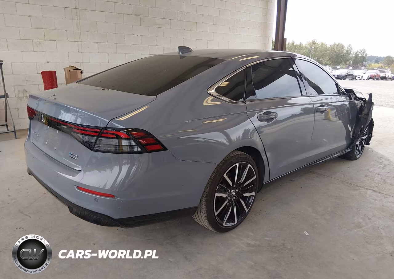 2025 Honda Accord Hybrid Touring VIN:1HGCY2F84SA002136 - 4