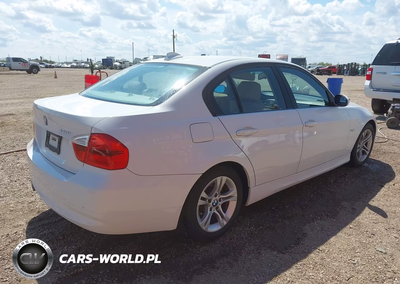 2008 BMW 328I VIN:WBAVA33528KX87350 - 4