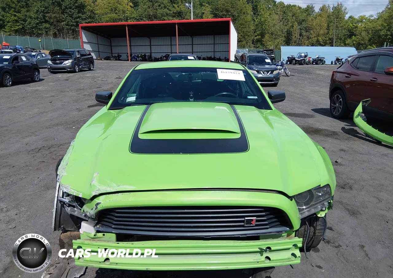 2013 Ford Mustang V6 VIN:1ZVBP8AM2D5280613 - 12