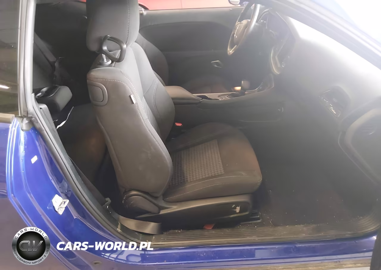 2022 Dodge Challenger Sxt VIN:2C3CDZAG5NH151649 - 5