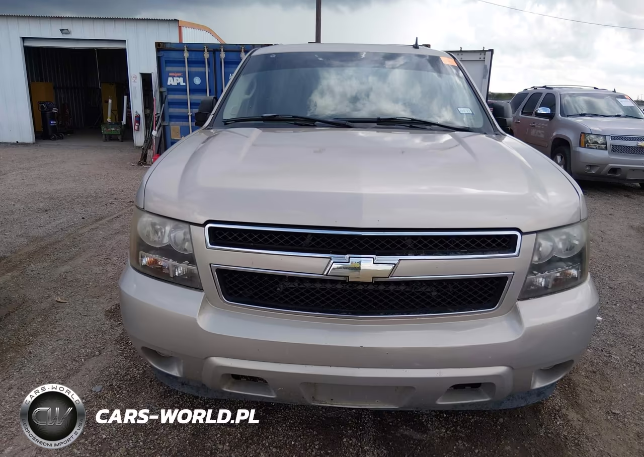 2007 Chevrolet Suburban Ls VIN:1GNFC16J27R335023 - 6