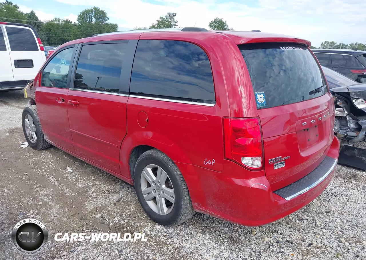 2013 Dodge Grand Caravan Crew VIN:2C4RDGDG8DR704115 - 3