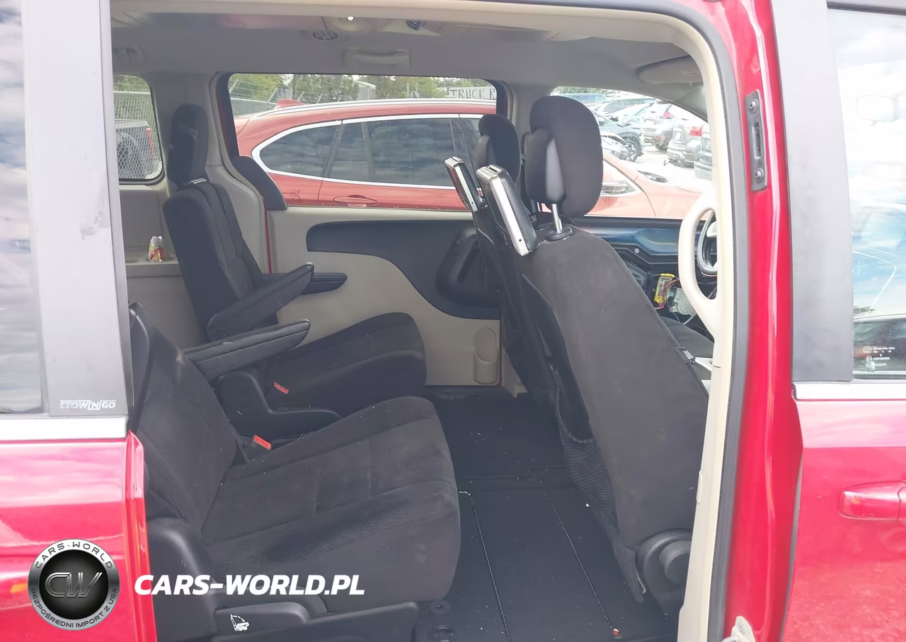 2013 Dodge Grand Caravan Crew VIN:2C4RDGDG8DR704115 - 8