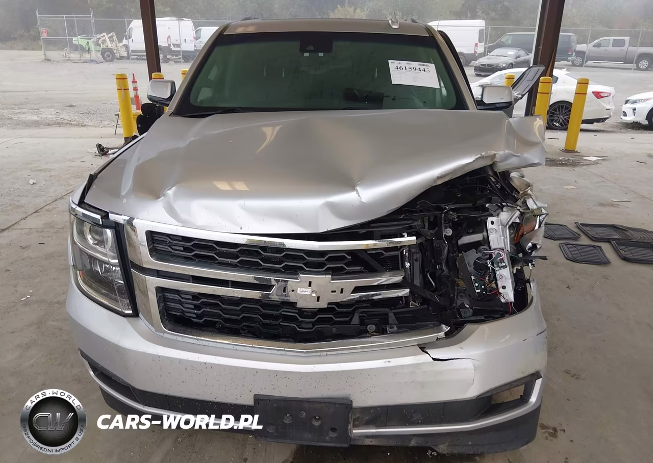 2018 Chevrolet Tahoe Lt VIN:1GNSKBKC5JR390684 - 10