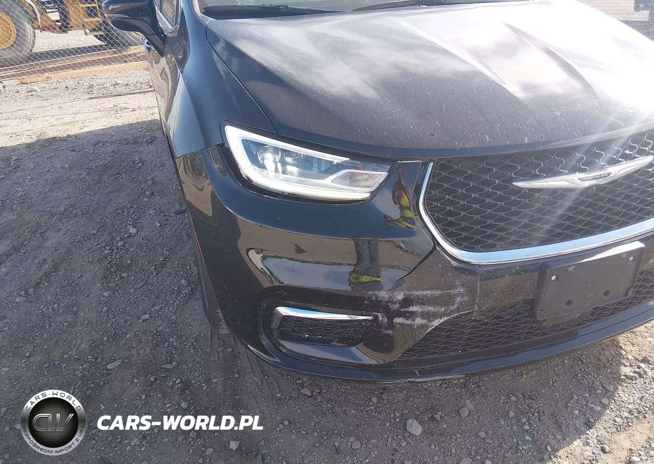 2026 Chrysler Pacifica Select VIN:2C4RC1BG4TR263648 - 6