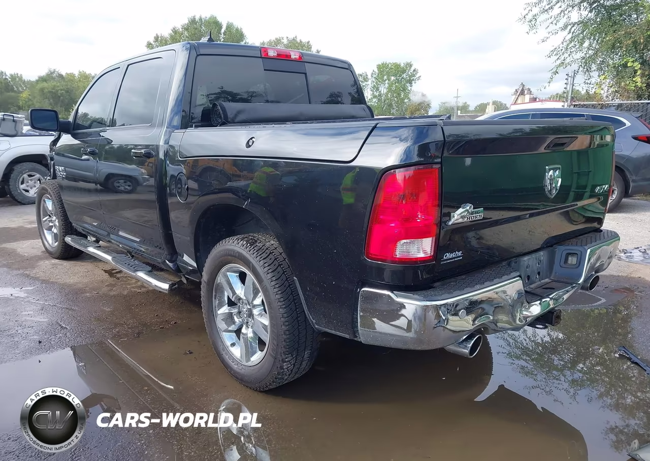 2019 Ram 1500 Classic Big Horn 4X4 5'7 Box VIN:1C6RR7LT6KS560972 - 3