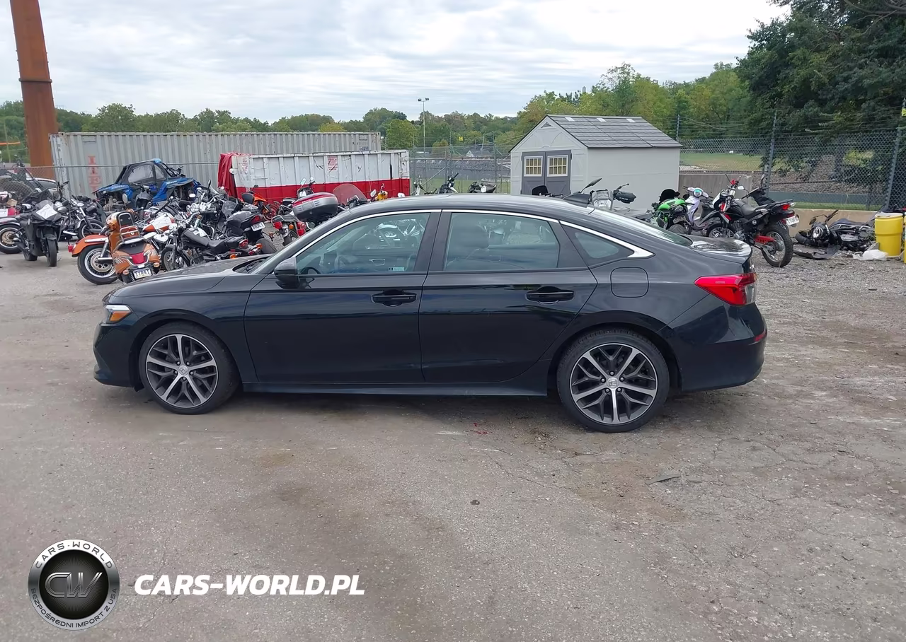 2024 Honda Civic Touring VIN:2HGFE1F96RH315970 - 15