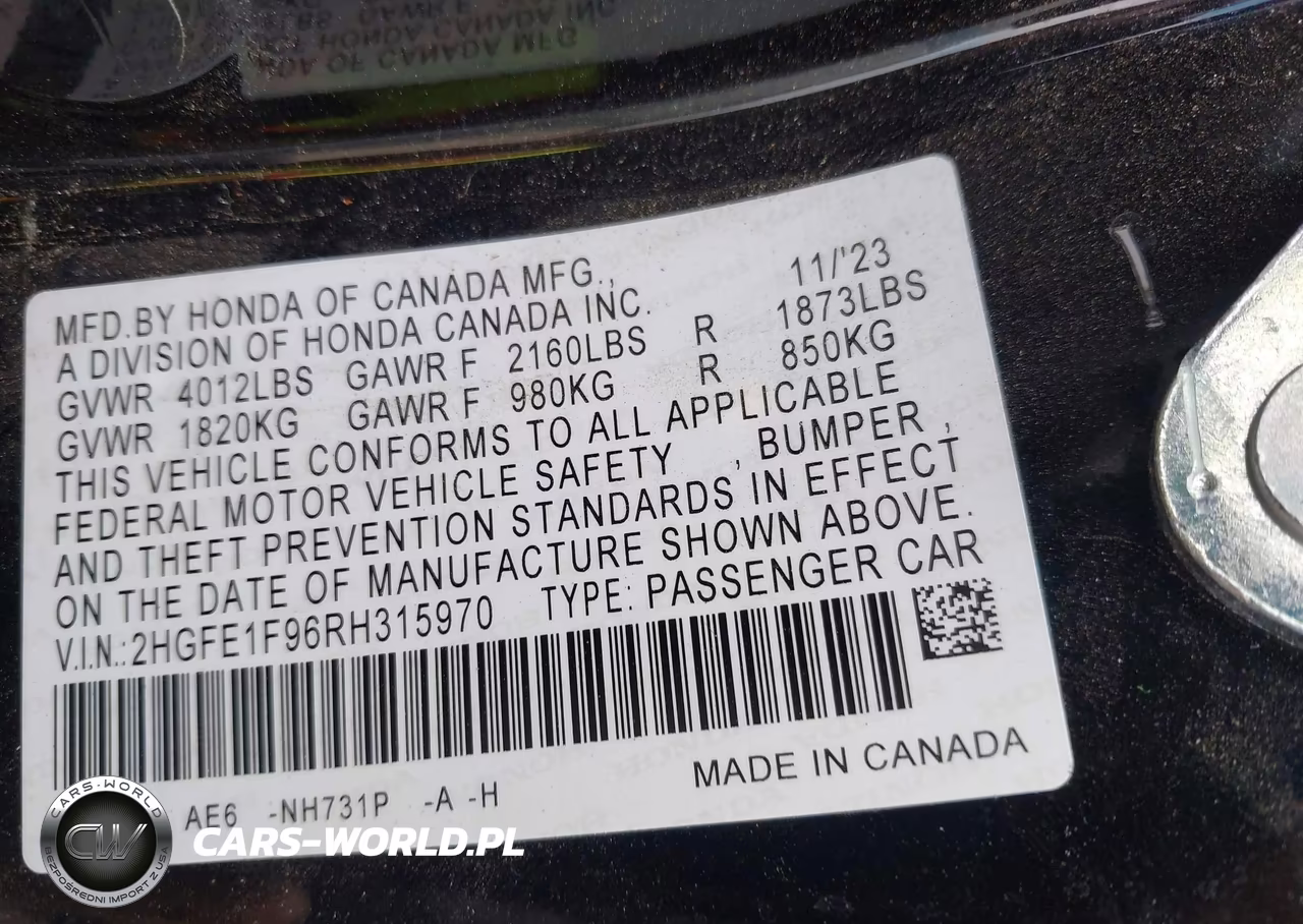 2024 Honda Civic Touring VIN:2HGFE1F96RH315970 - 9