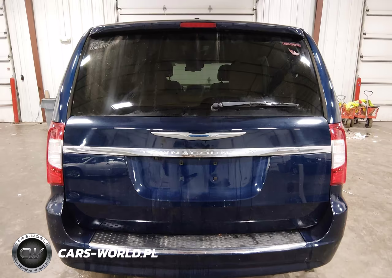 2012 Chrysler Town & Country Touring VIN:2C4RC1BGXCR233604 - 17