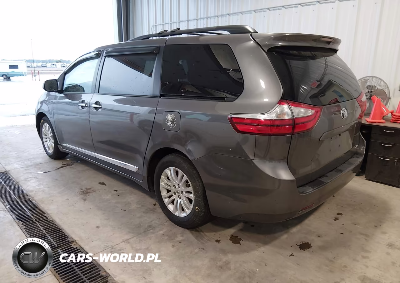 2015 Toyota Sienna Xle VIN:5TDYK3DC4FS552951 - 3