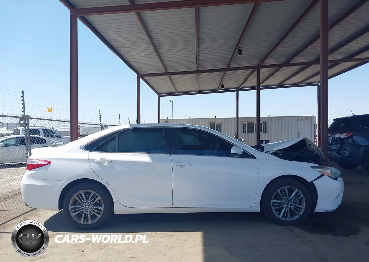 2015 Toyota Camry Se VIN:4T1BF1FK6FU919777 - 13