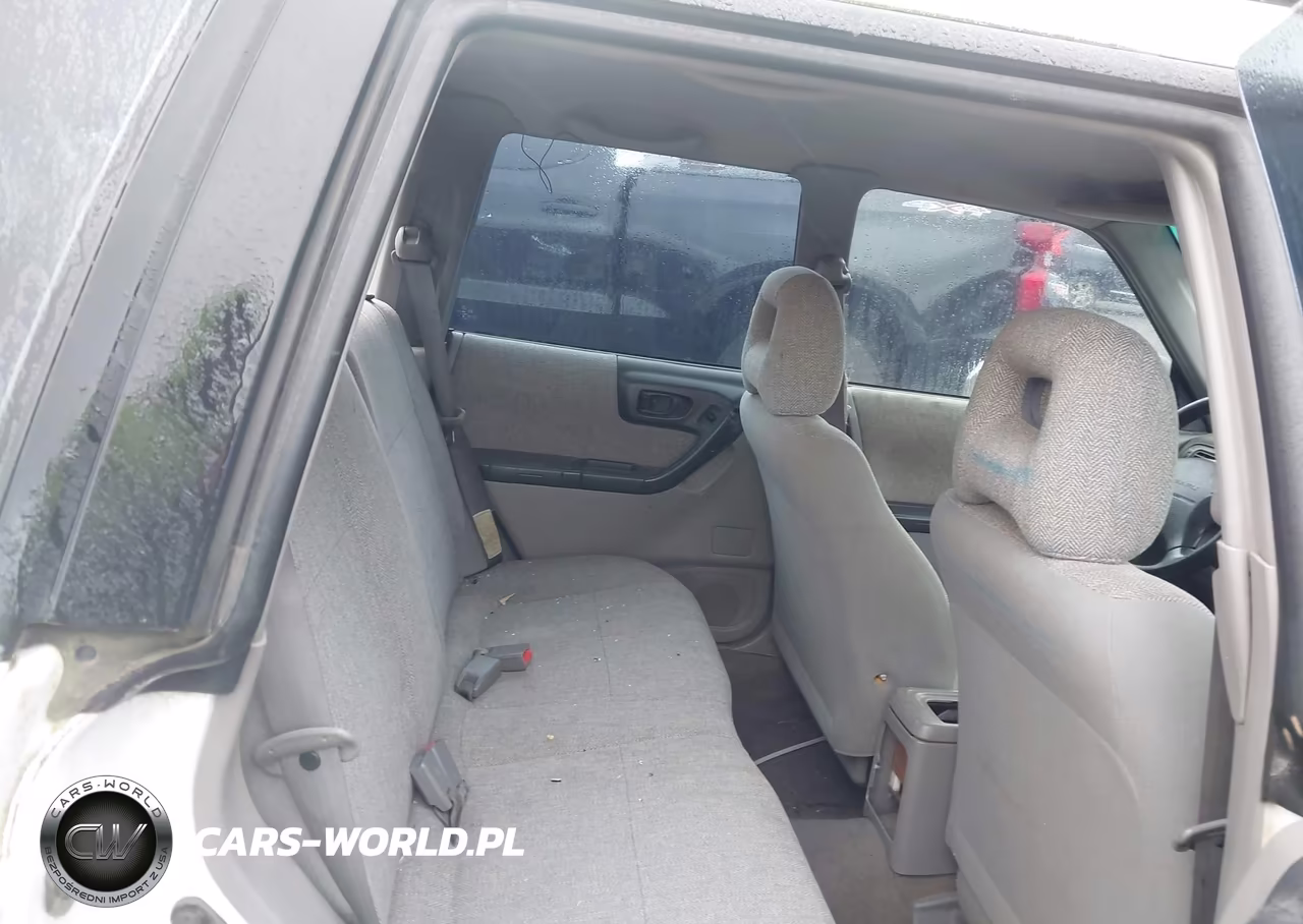 2001 Subaru Forester L VIN:JF1SF63511H705657 - 8