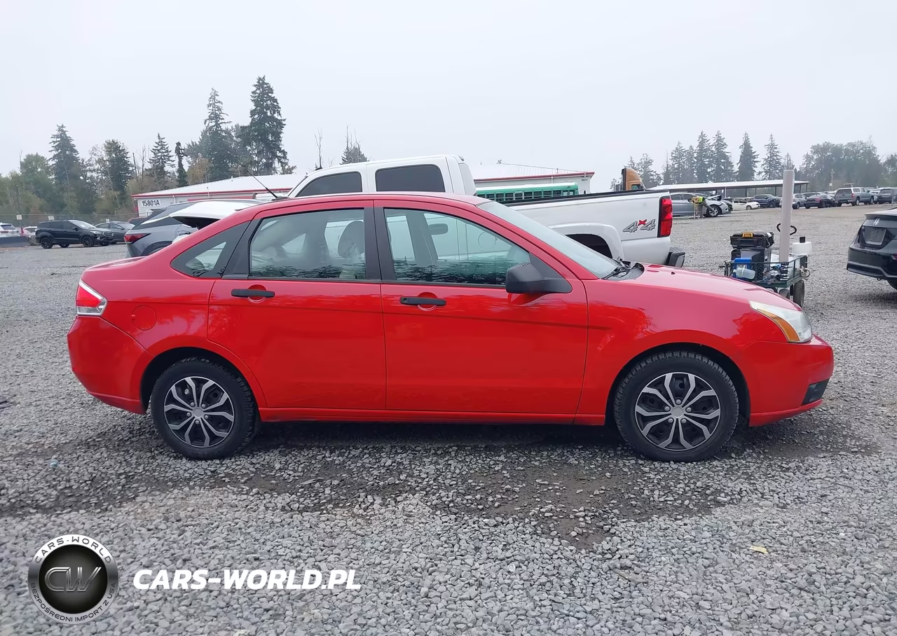 2008 Ford Focus S VIN:1FAHP34N98W129651 - 13