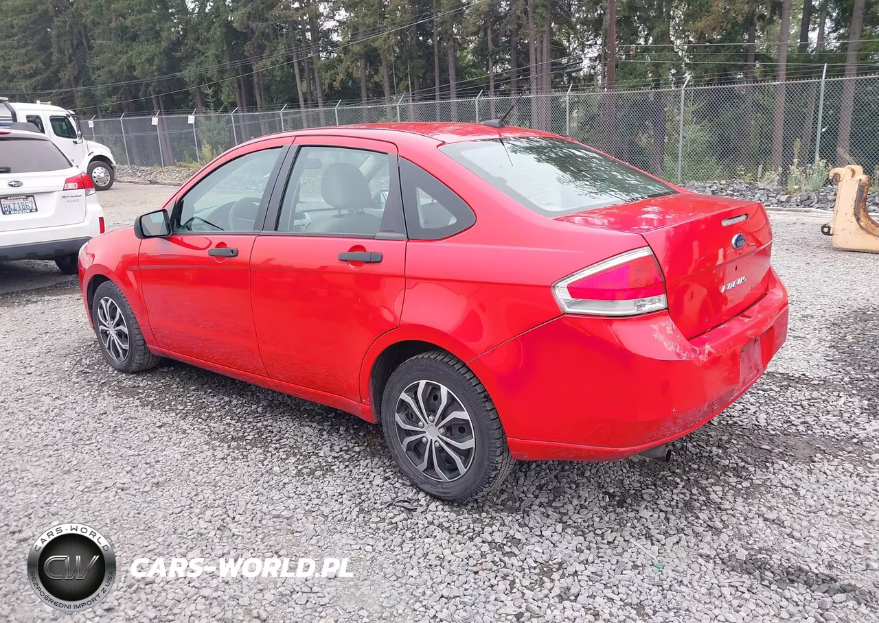 2008 Ford Focus S VIN:1FAHP34N98W129651 - 3