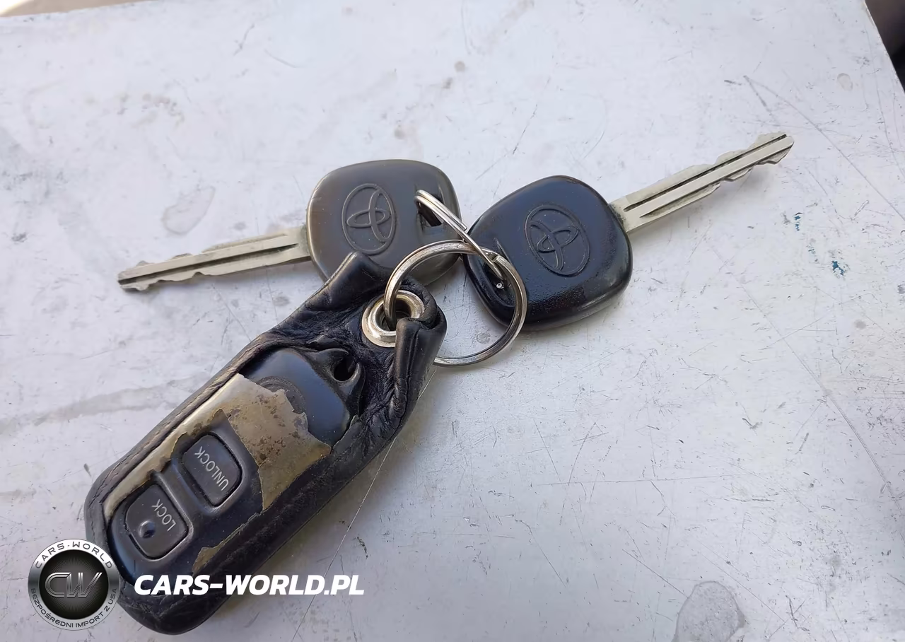 2003 Toyota Prius VIN:JT2BK12UX30071177 - 11