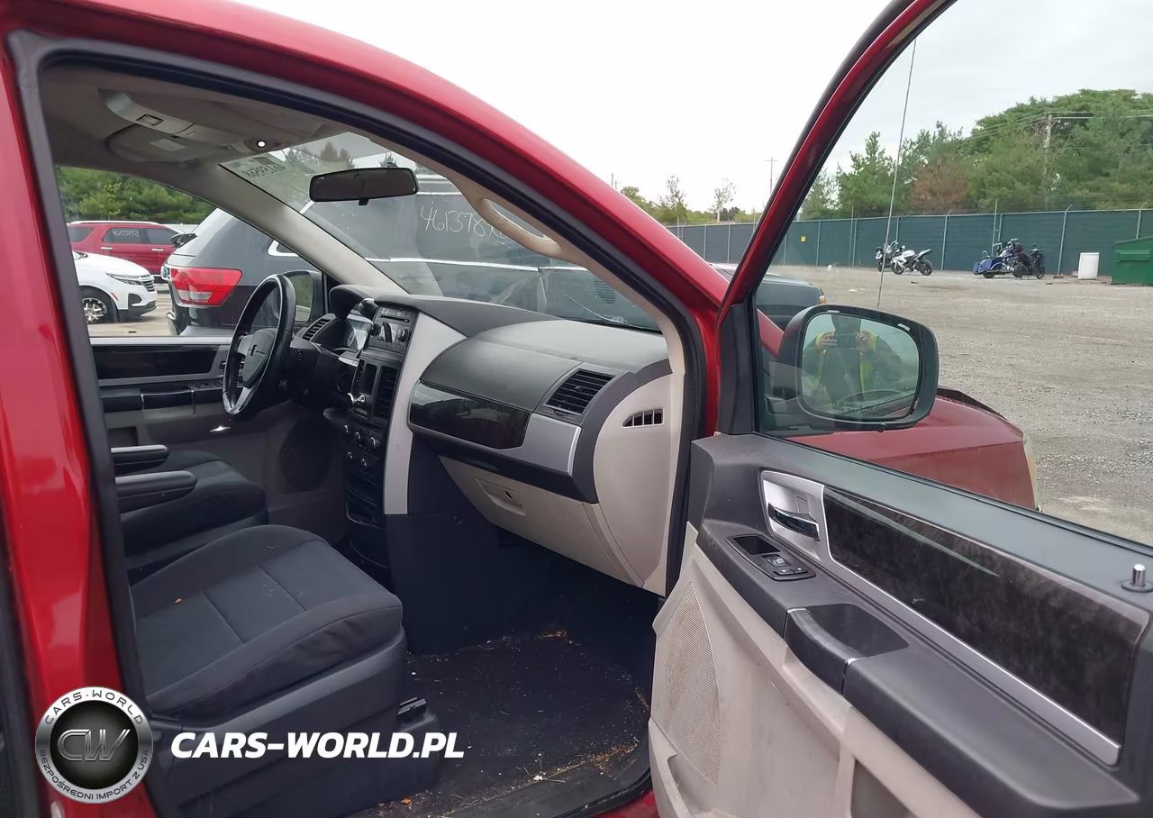 2010 Dodge Grand Caravan Sxt VIN:2D4RN5D11AR126967 - 5