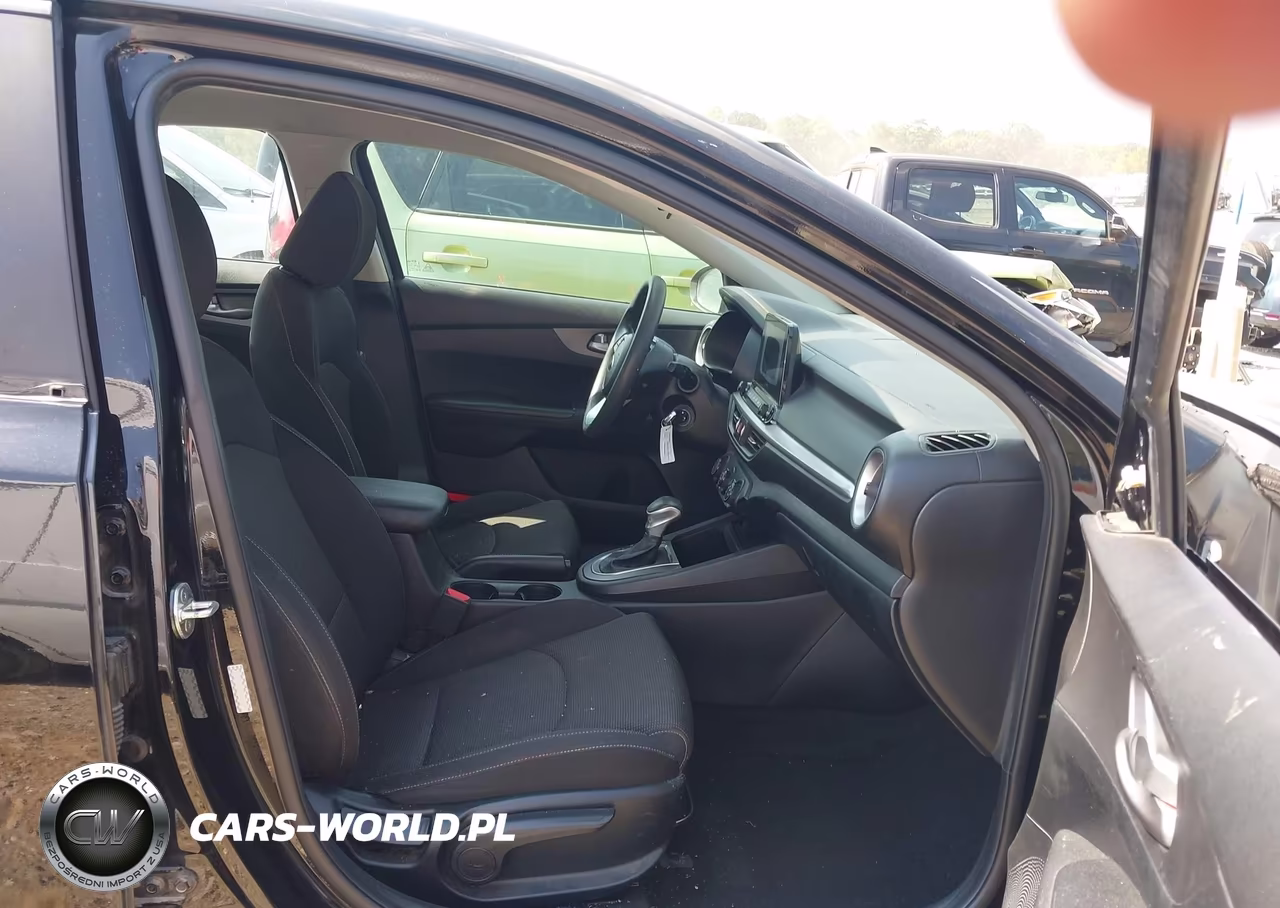 2020 Kia Forte Lxs VIN:3KPF24AD8LE198027 - 5