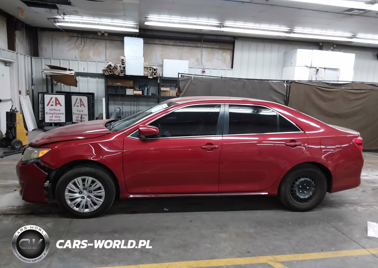 2014 Toyota Camry Le VIN:4T4BF1FK2ER396410 - 15