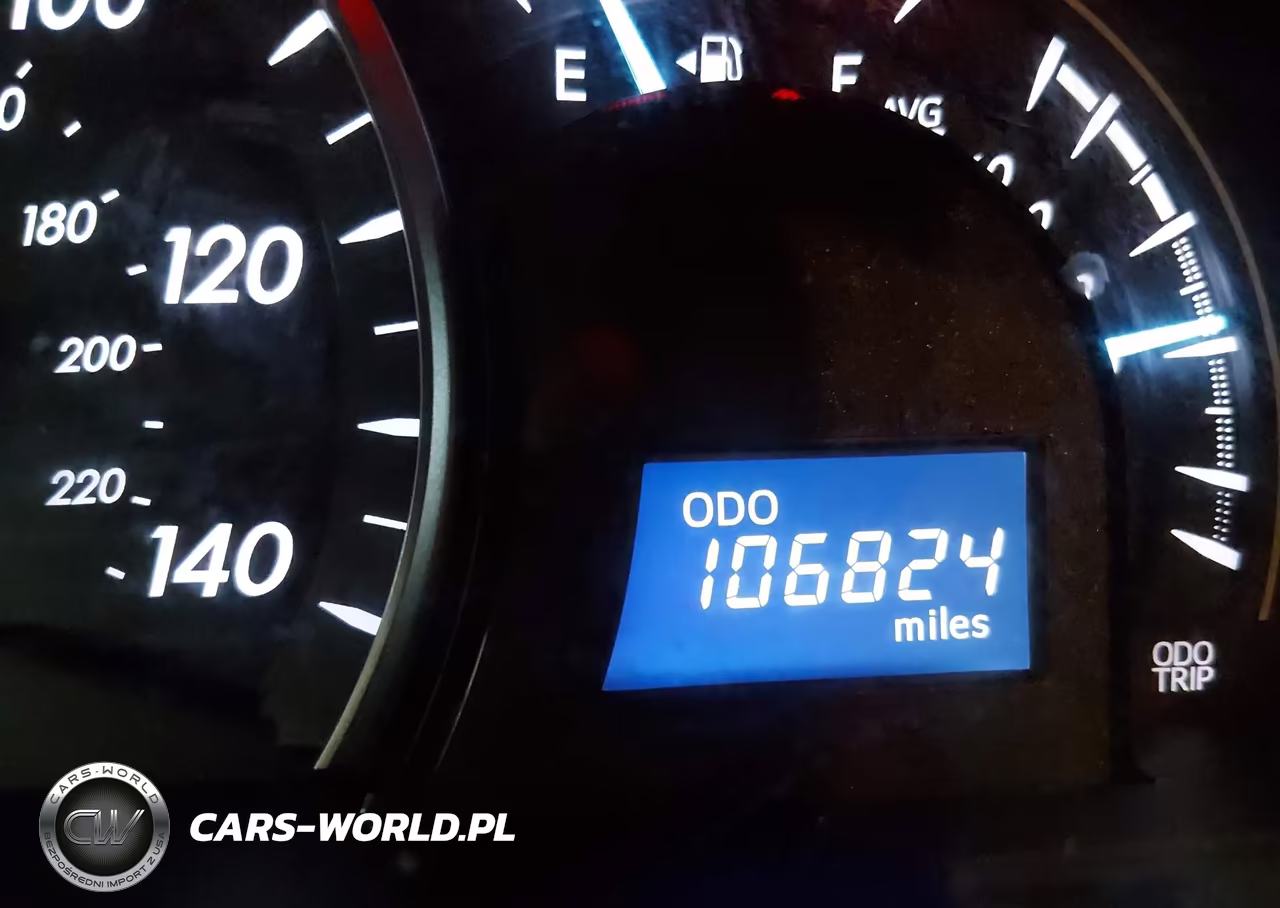 2014 Toyota Camry Le VIN:4T4BF1FK2ER396410 - 16