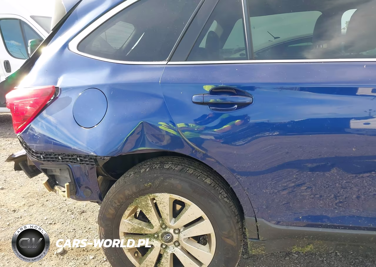 2016 Subaru Outback 2.5I Premium VIN:4S4BSACC0G3328084 - 18