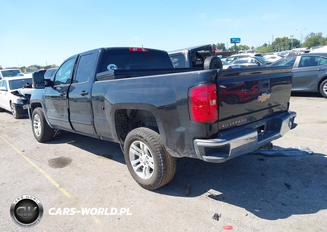 2018 Chevrolet Silverado 1500 1Lt VIN:1GCVKREC5JZ329877 - 3