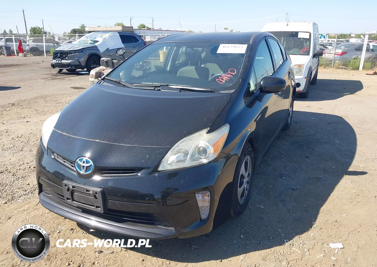 2013 Toyota Prius Three VIN:JTDKN3DU4D5581391 - 2