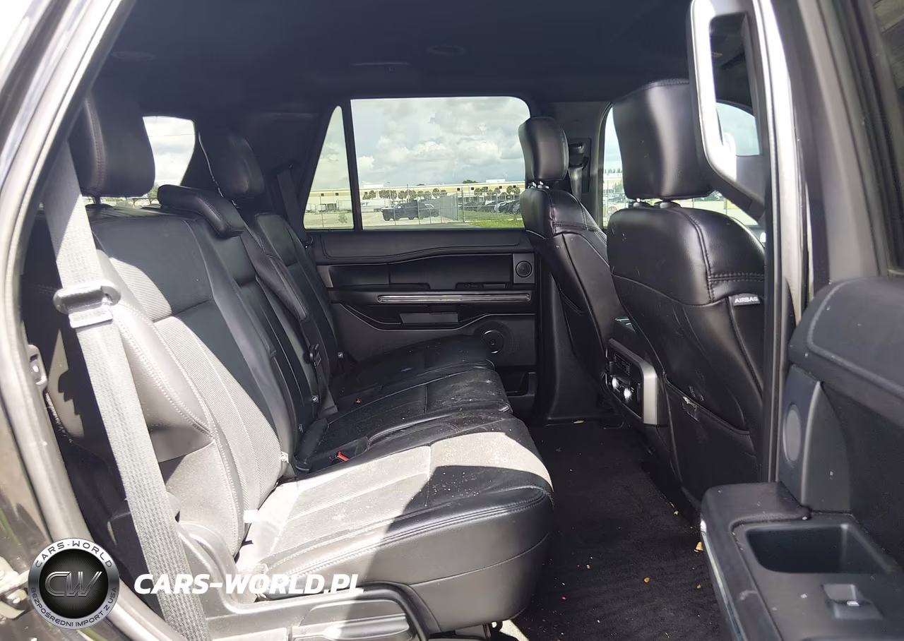 2018 Ford Expedition Xlt VIN:1FMJU1HT4JEA55208 - 8